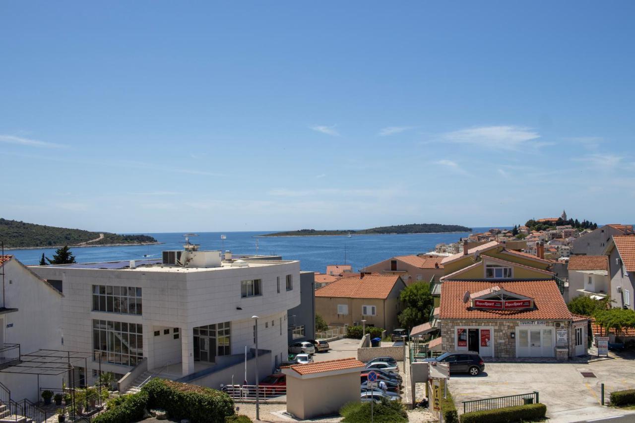 Vila Primo Примоштен Экстерьер фото